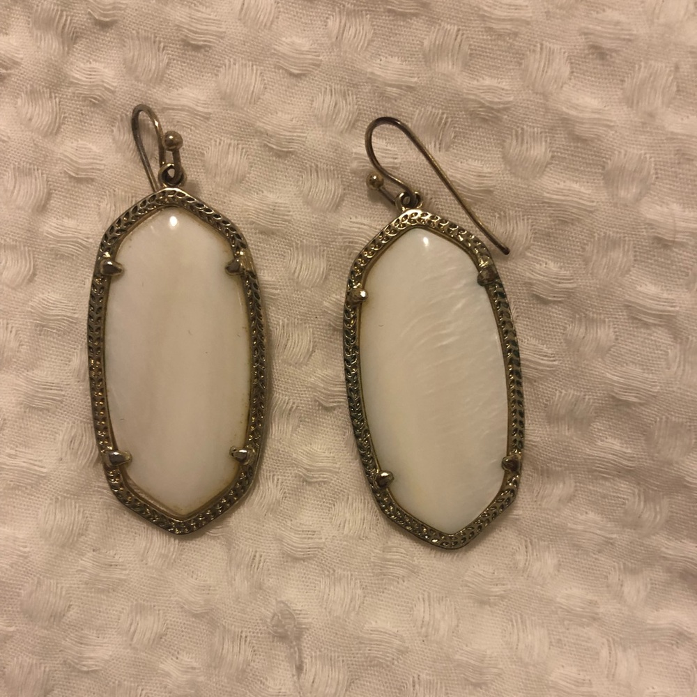 Kendra Scott Elle Earrings